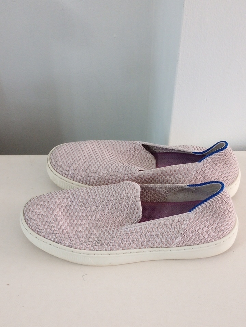 Rothy's Pastel Purple Knit Slip-On Flats with Blue Heel Trim Size 5